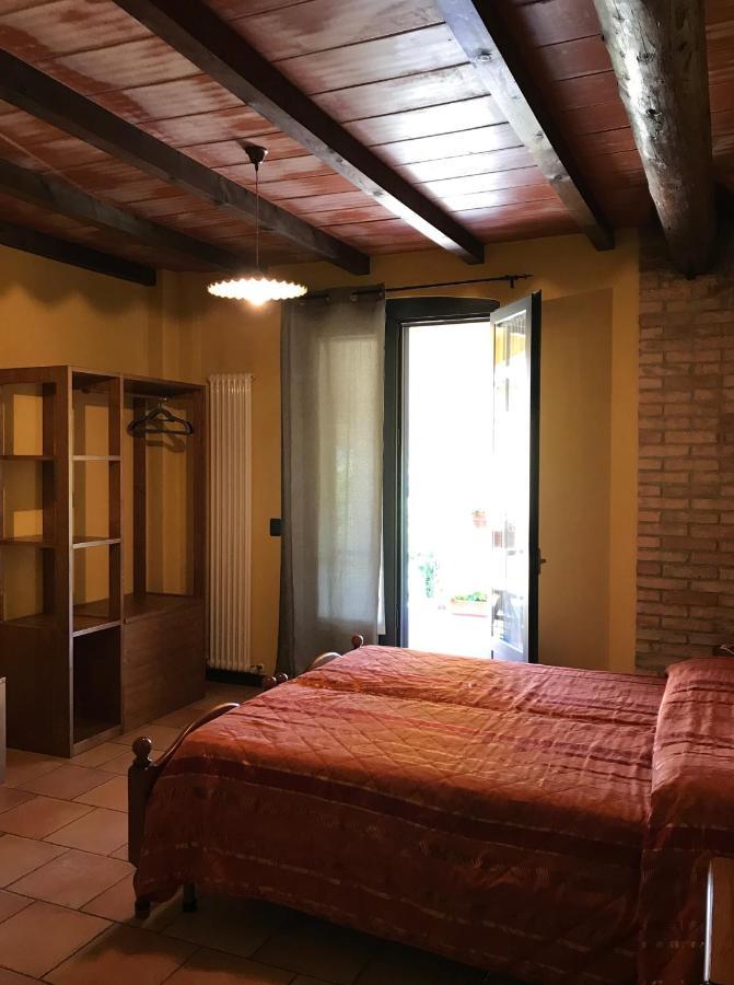 Agriturismo Il Colore Del Grano San Vittore  Eksteriør billede